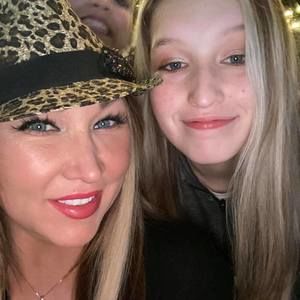 Meet your Posher, Wendy